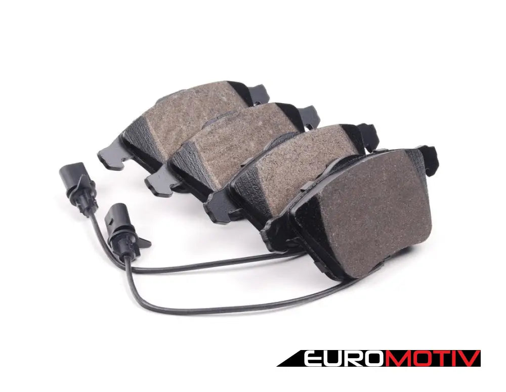 Front Performance Ceramic Brake Pad Set