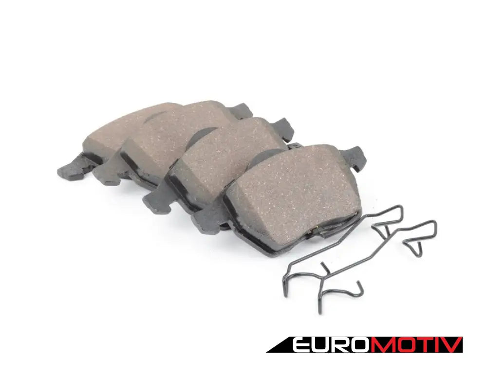 Front Premium Ceramic Brake Pad Set