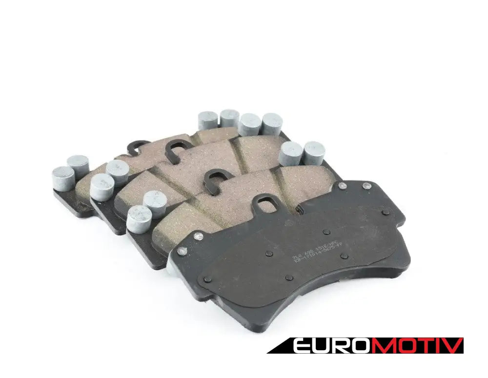 Front Premium Ceramic Brake Pad Set