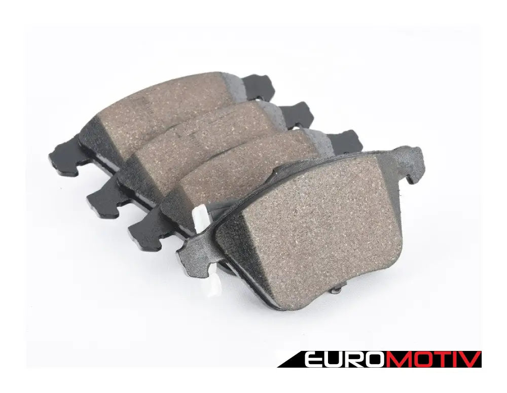 Front Premium Ceramic Brake Pad Set