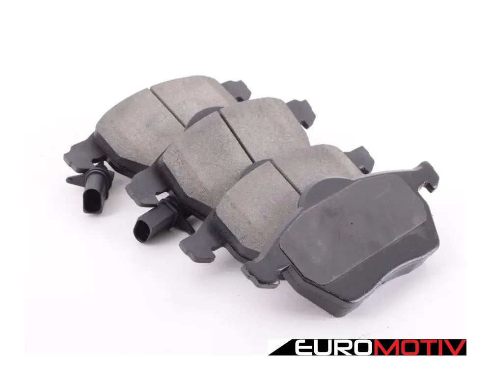 Front Stoptech Sport Brake Pad Set