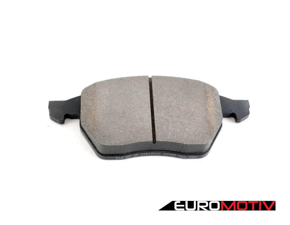 Front Stoptech Sport Brake Pad Set