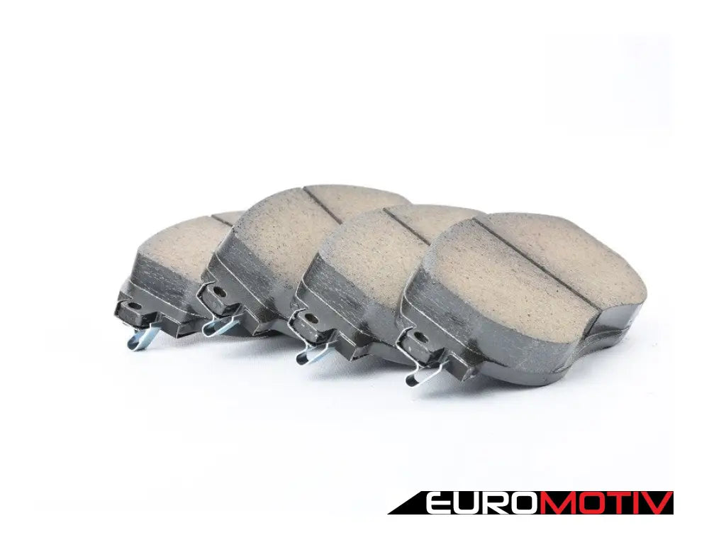 Front Street/Sport Brake Pad Set - With Wear Sensor