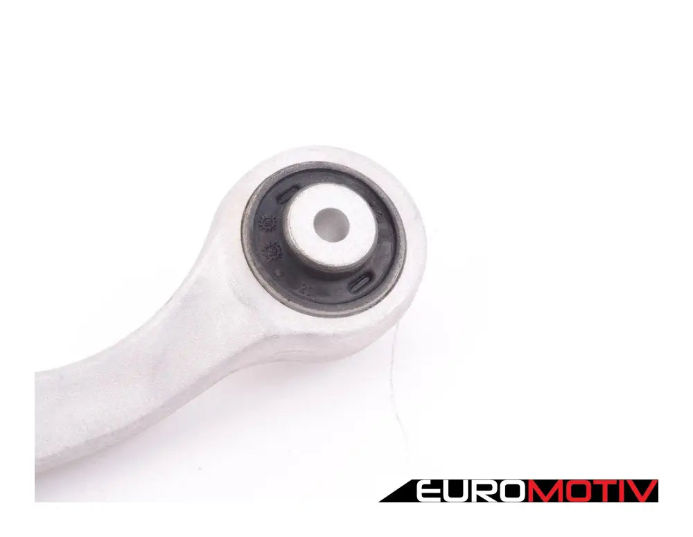 Front Upper Control Arm - Curved Right