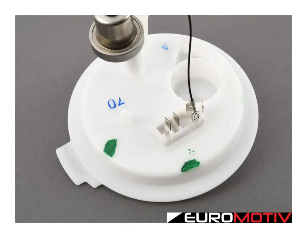 Fuel Pump Flange With Pressure Regulator