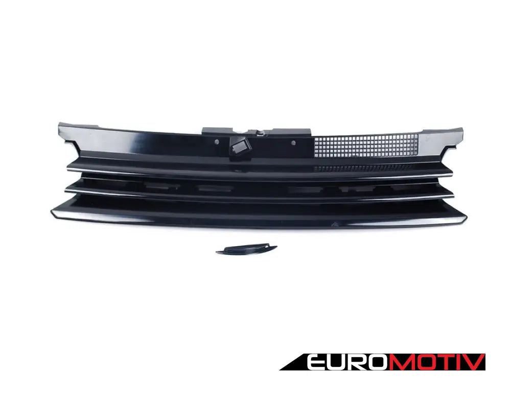 Gti Style Badgeless Grille - Black