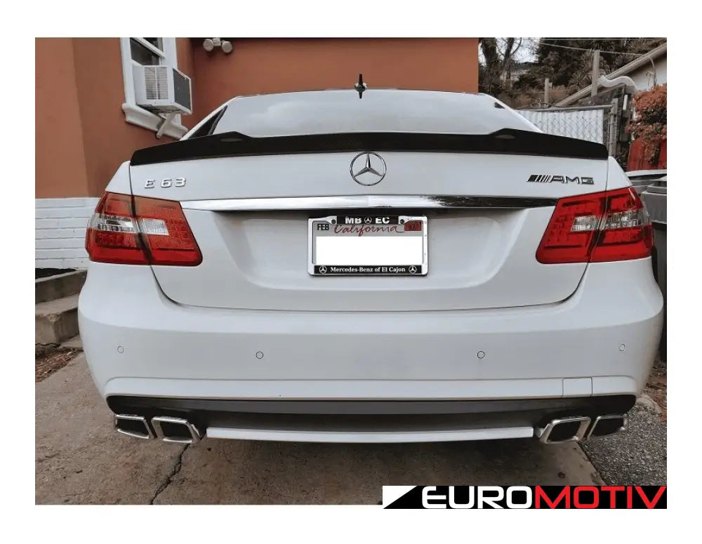 Highpro Designed W212 Carbon Fiber Trunk Spoiler