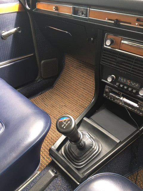 Condor Weighted Tall Shift Knob- 2002