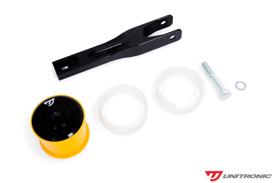 UNITRONIC DQ381 RACE DOGBONE ENGINE MOUNT