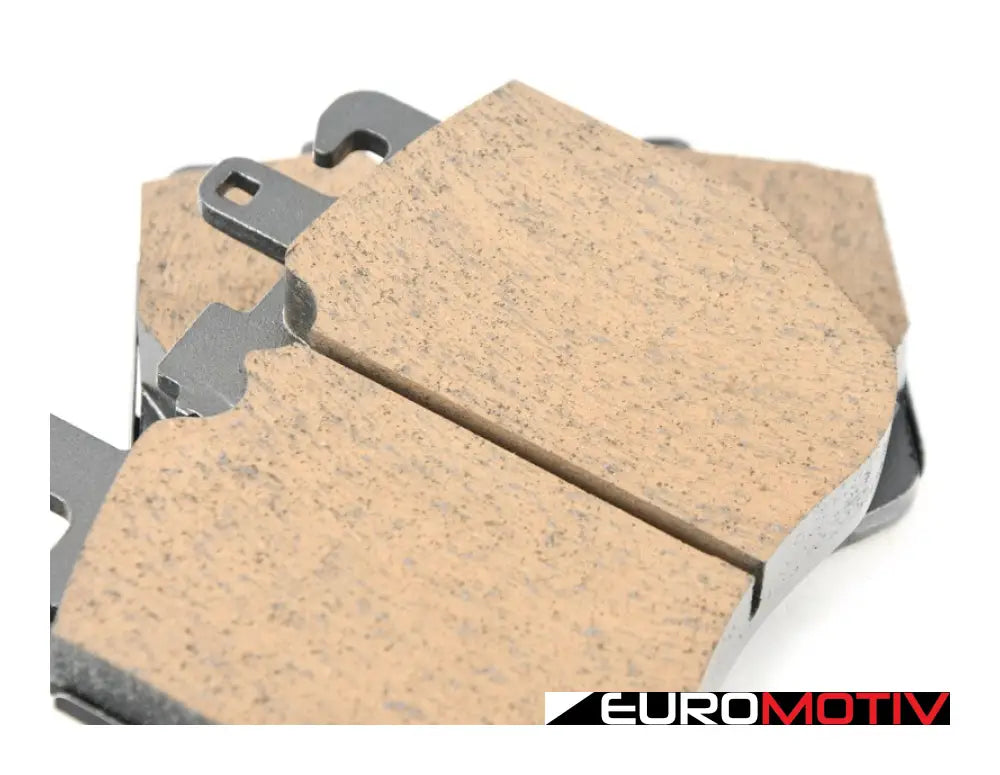 Isweep Front Brake Pads - Is1500 Street Compound