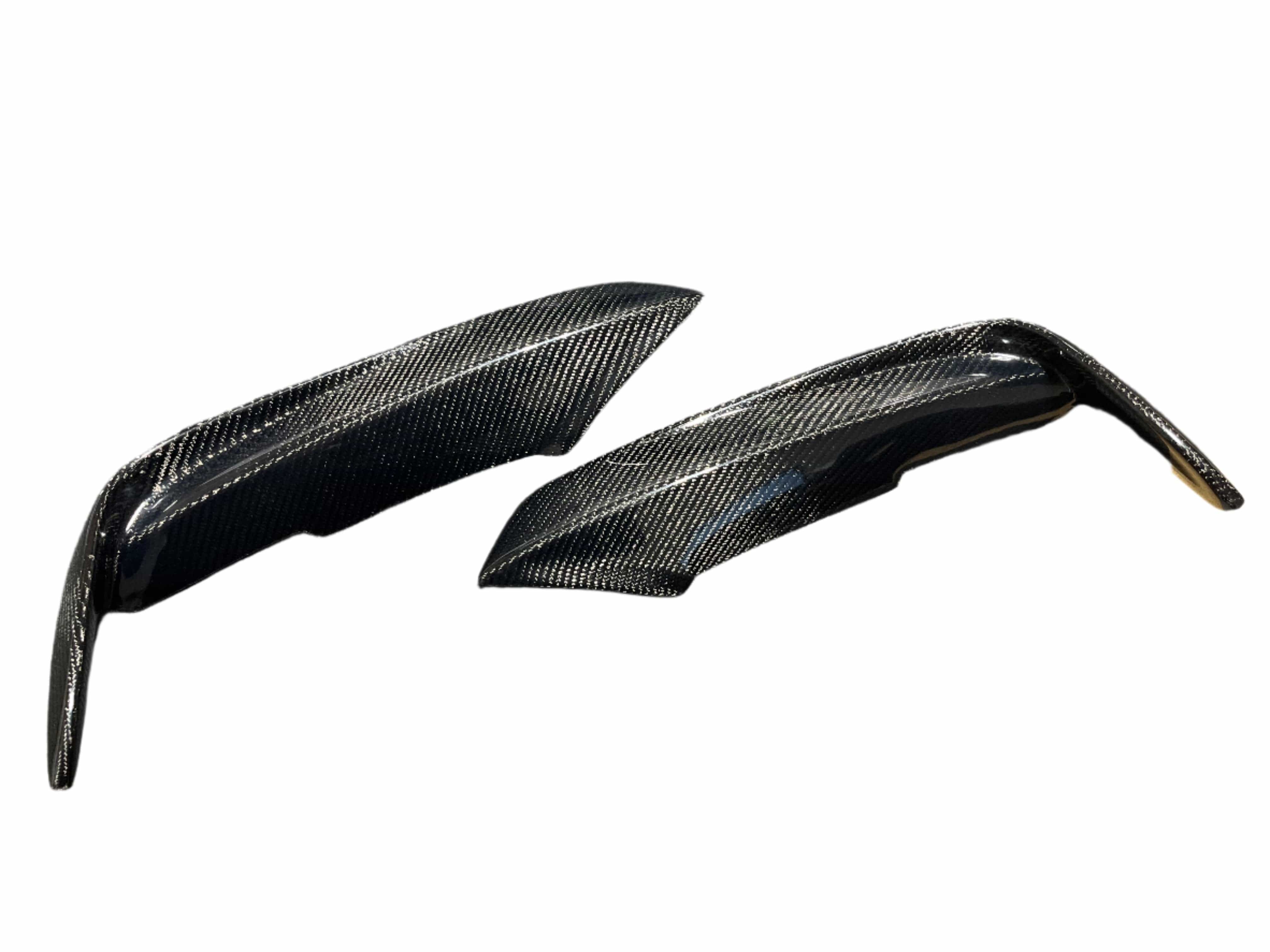 Kies Carbon - Carbon Fiber F30/F32 M-Sport Fog Light Trim