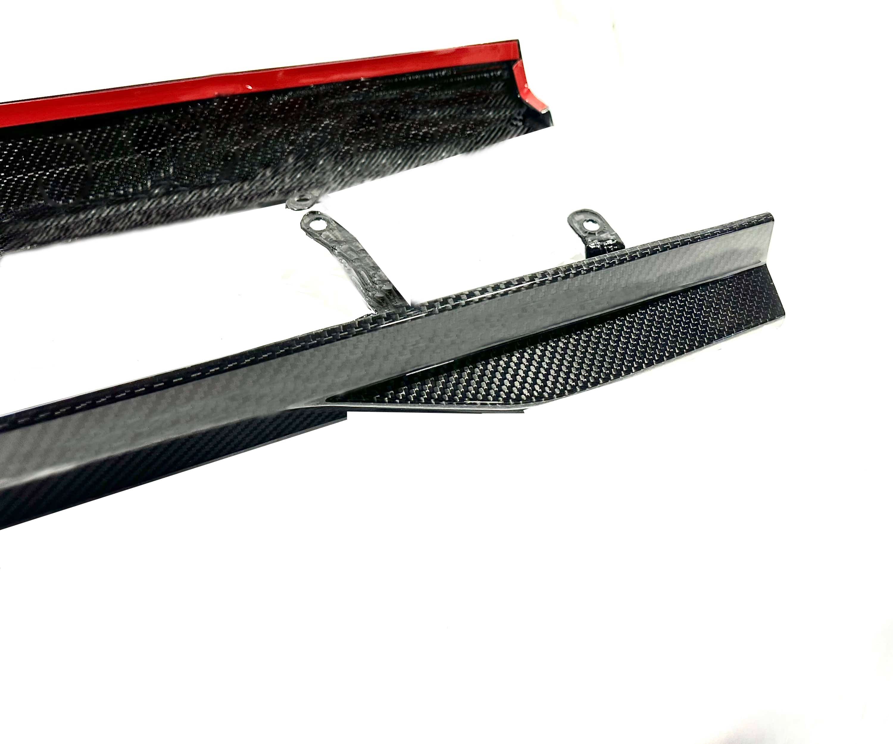 Kies G87 M2 S-Style Dry Carbon Fiber Side Skirts