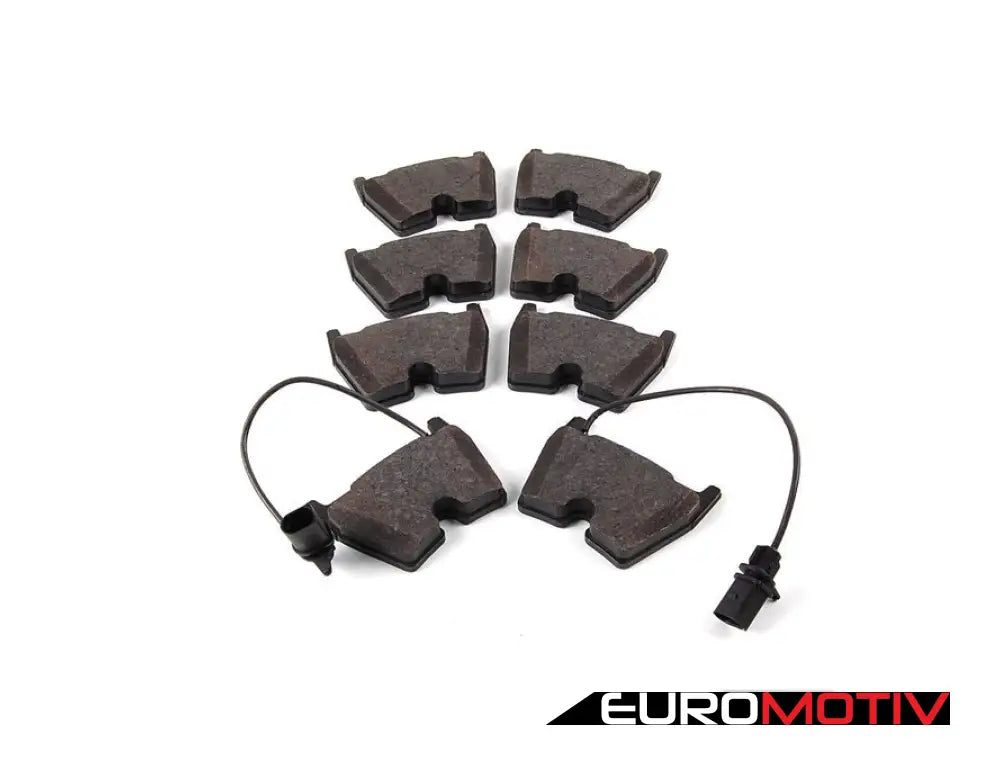 Low-Metallic Front Brake Pad Set - Audi Rs6 2003