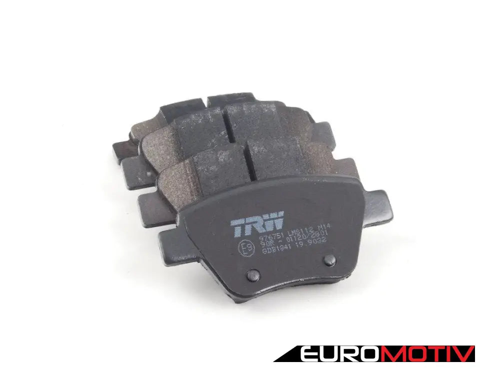 Low-Metallic Rear Brake Pad Set