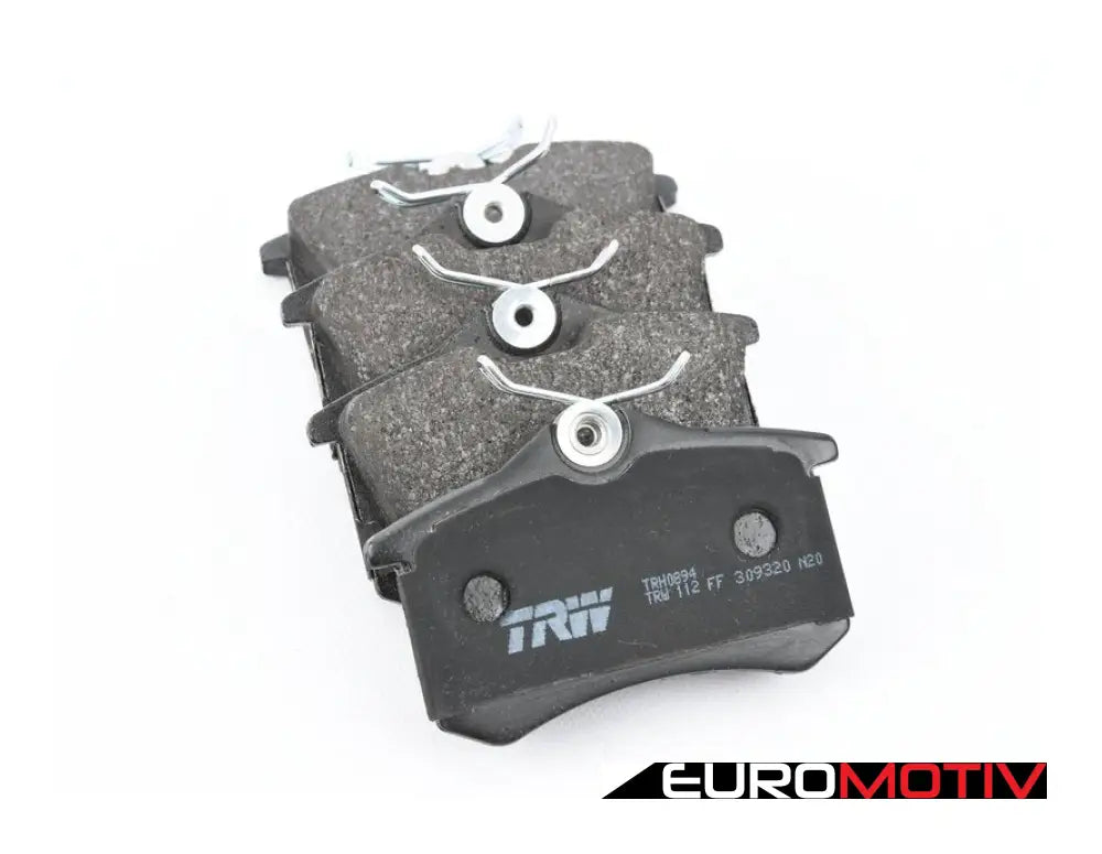 Low-Metallic Rear Brake Pad Set