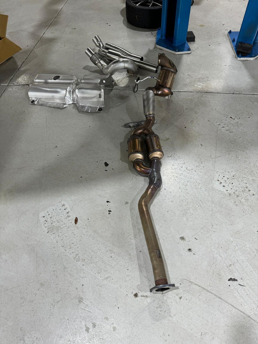 MODE Design 200cpsi Catted 3.5" Downpipe V2 MQB AWD VW Golf MK8 R Audi S3 8Y 2.0T EA888