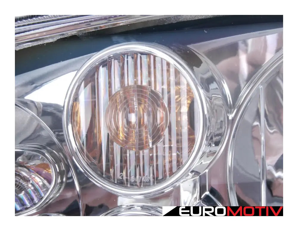 Oe Headlight Set