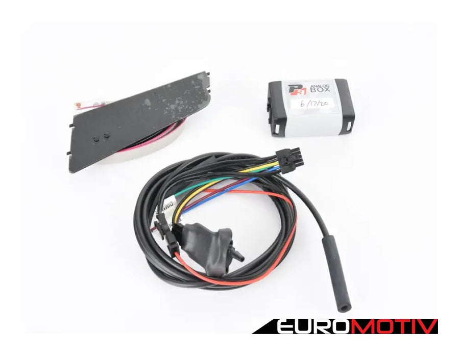P3 Boost Gauge - Red/White Without Vent