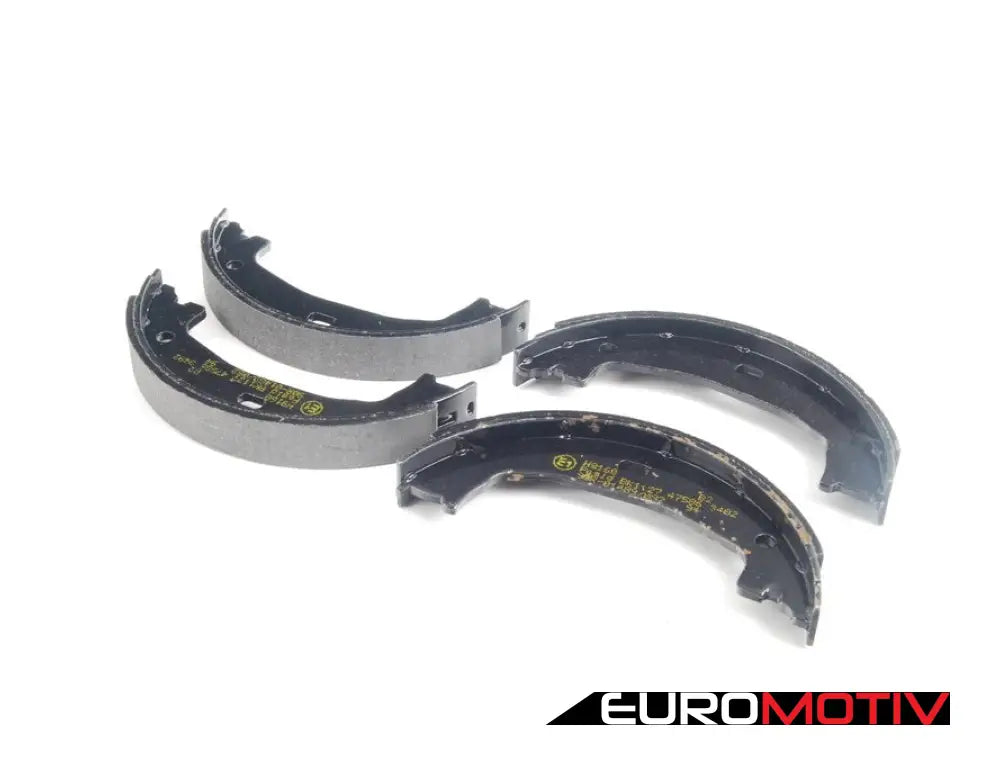 Parking Brake Shoe Set