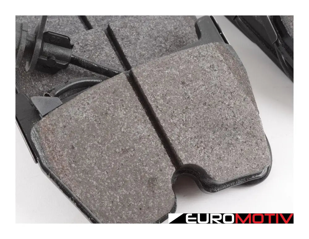 Performance Ceramic Front Brake Pad Set