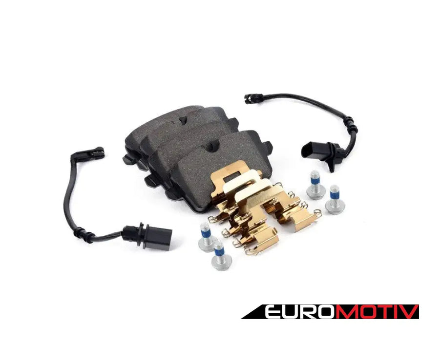 Rear Brake Pad Set