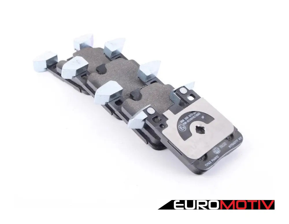 Rear Brake Pad Set