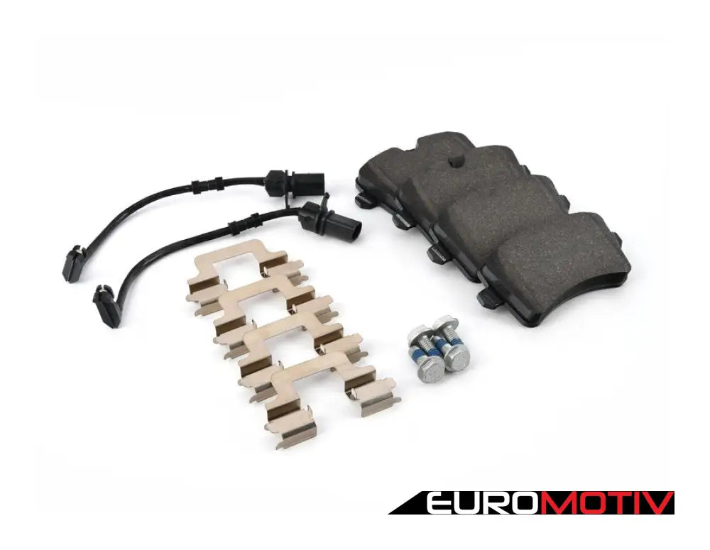 Rear Brake Pad Set