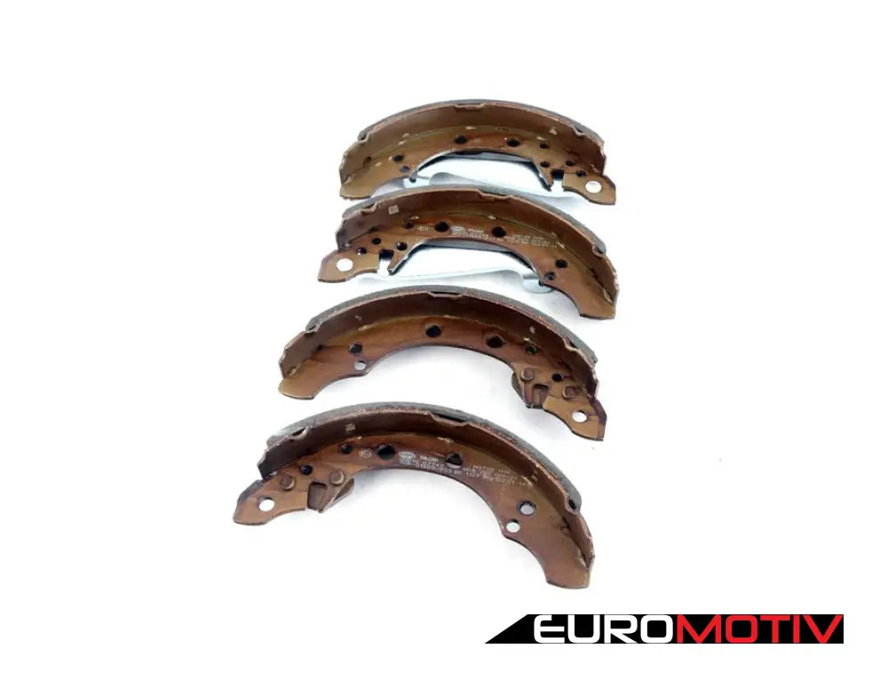 Rear Brake Shoe Set