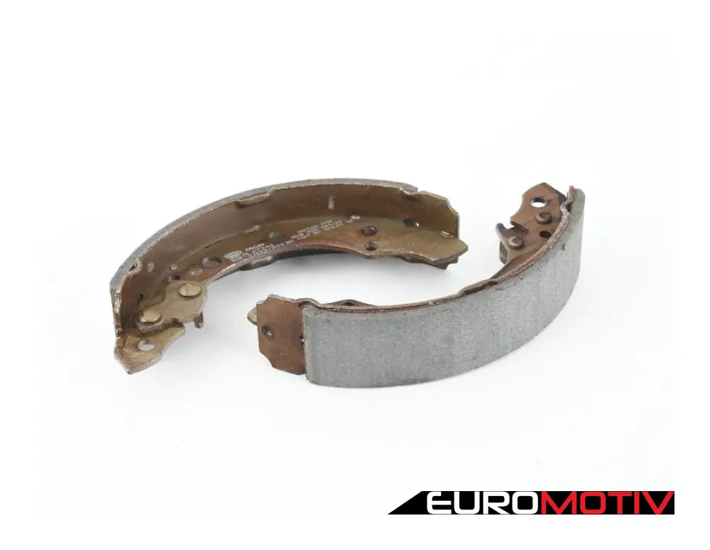 Rear Brake Shoe Set