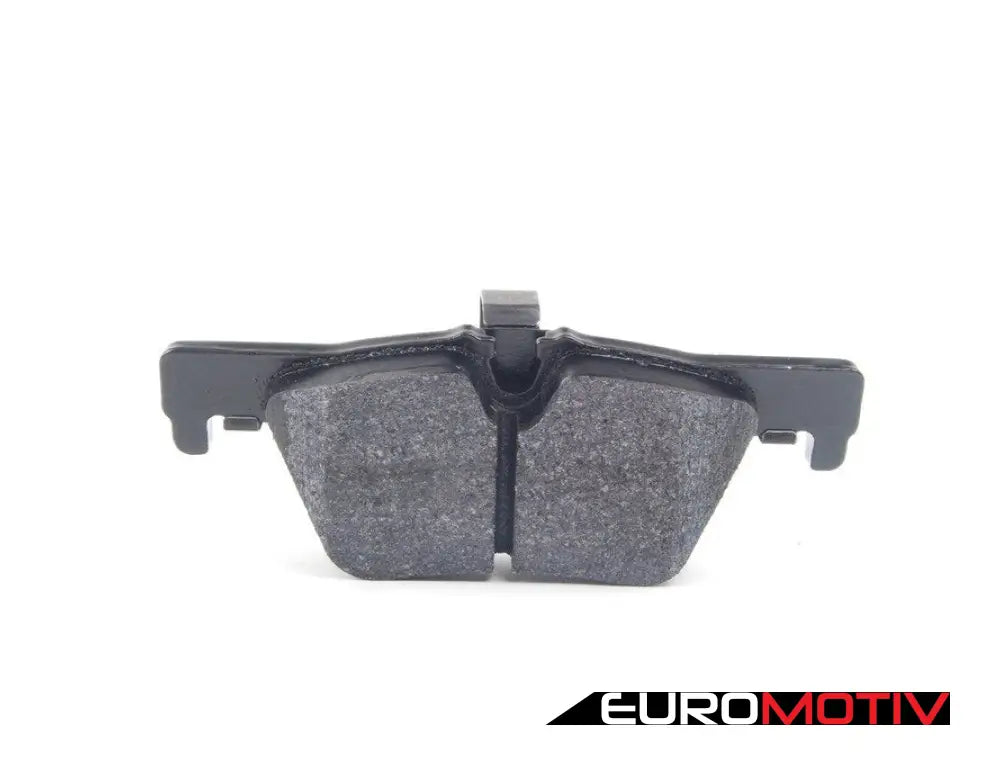 Rear Performance Ceramic Brake Pad Set