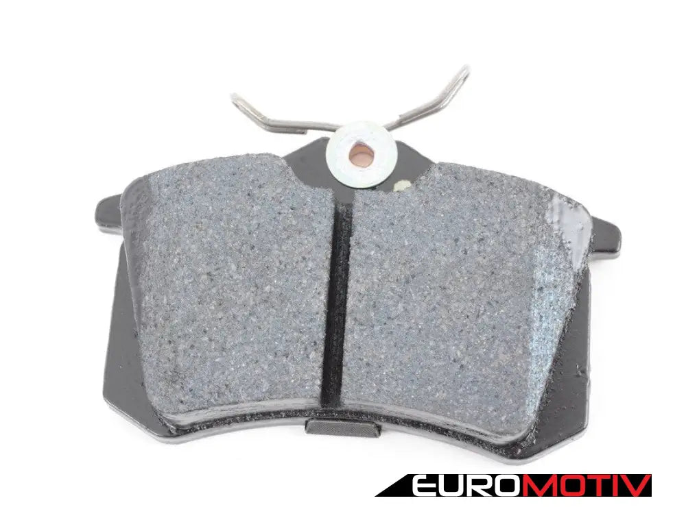 Rear Performance Ceramic Brake Pad Set