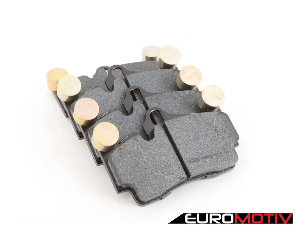 Rear Performance Ceramic Brake Pad Set