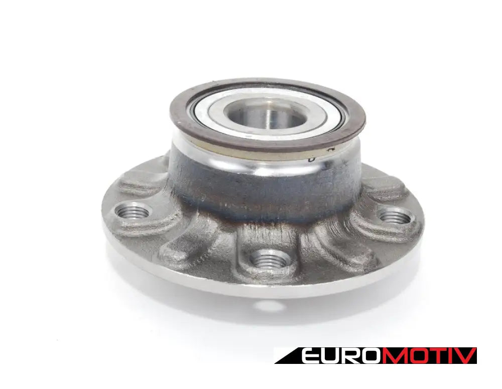 Rear Wheel Bearing Assembly