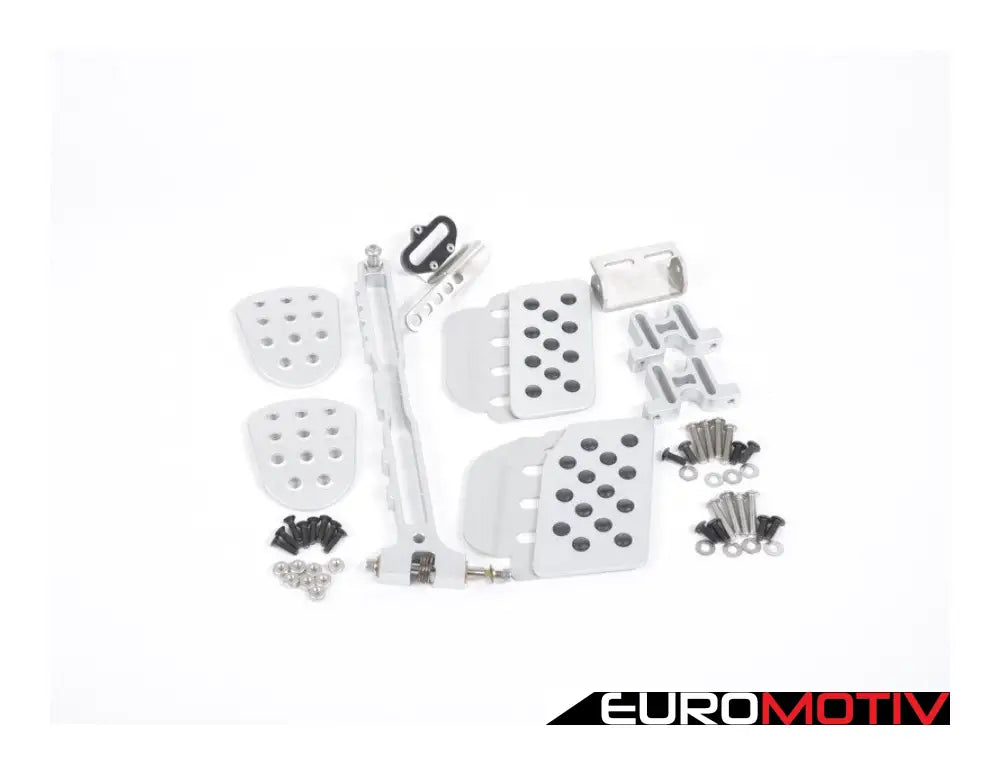 Rennline (Rev2) - 3Pc Pedal Set Perforated Silver Pedals / Extensions