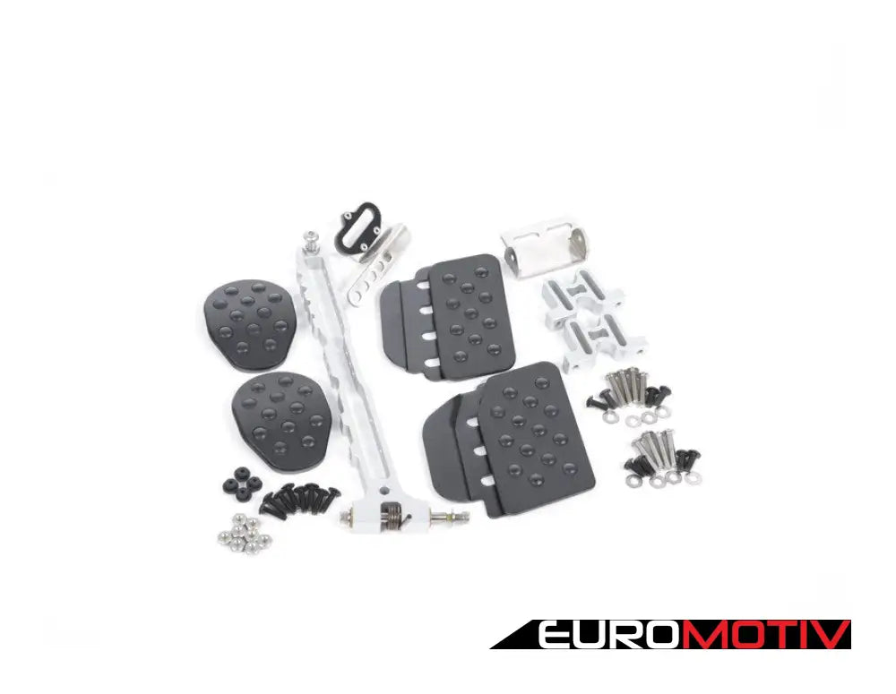 Rennline (Rev2) - 3Pc Pedal Set Rubber Grip Black Pedals / Extensions