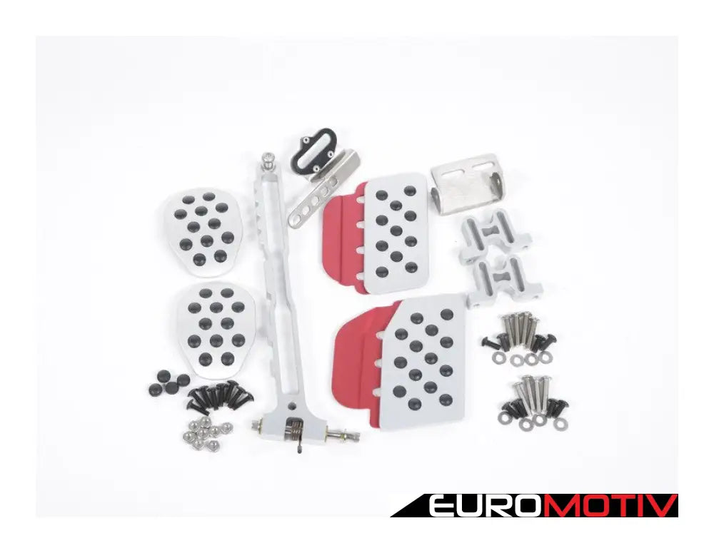 Rennline (Rev2) - 3Pc Pedal Set Rubber Grip Silver Pedals / Red Extensions