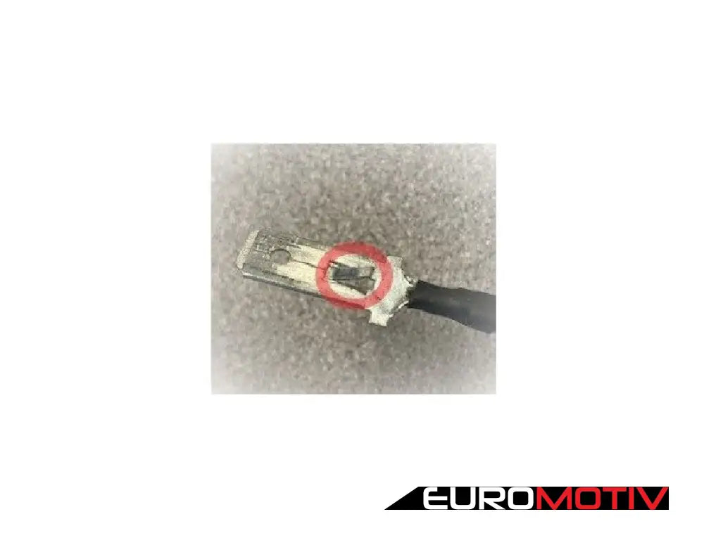 Retrobright Unterminated Female Electrical Connector - 3 Pin Priced Each