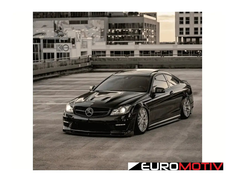 Rs Designed W204 Facelift C63 Carbon Fiber Front Lip