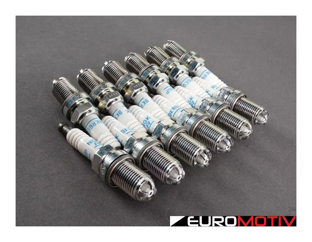 Spark Plugs - Set Of Twelve (#Bkr6Equp)