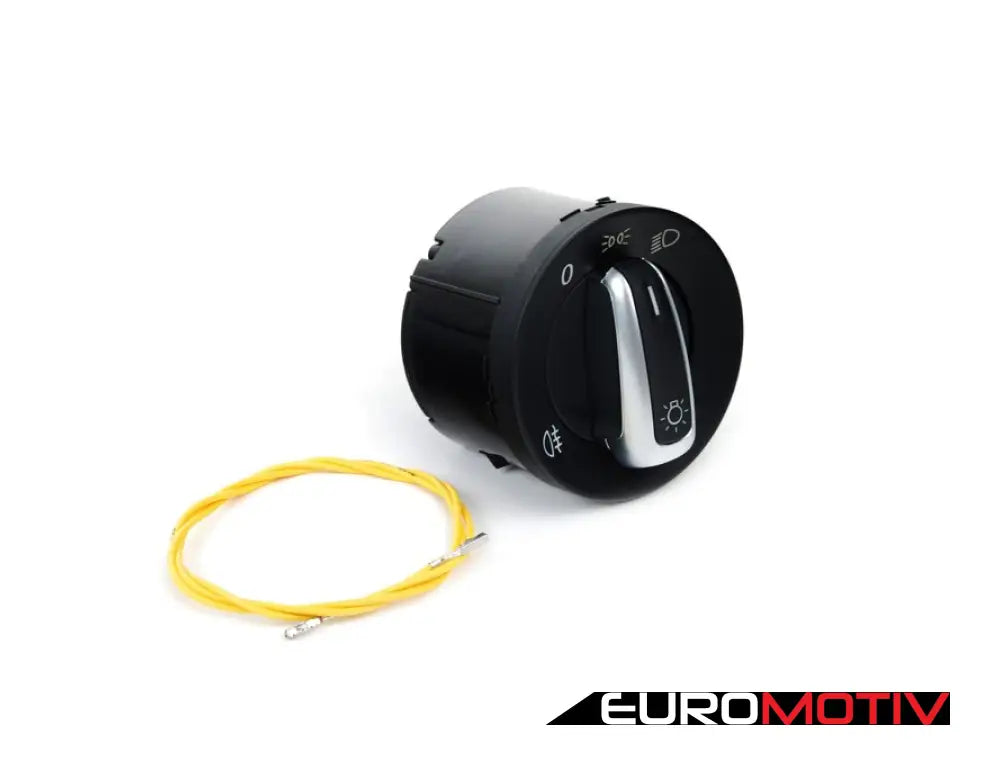 Standard European Headlight Switch - Brushed Trim