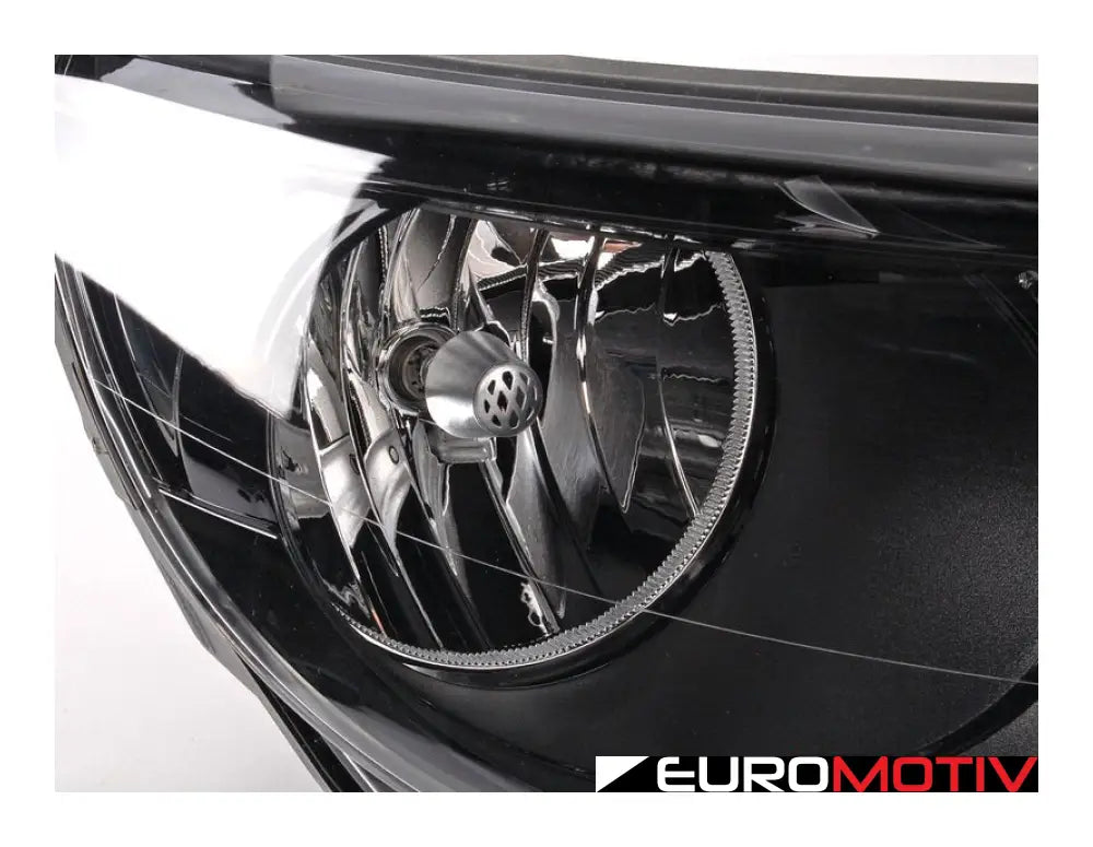 Tiguan Blackout Headlights