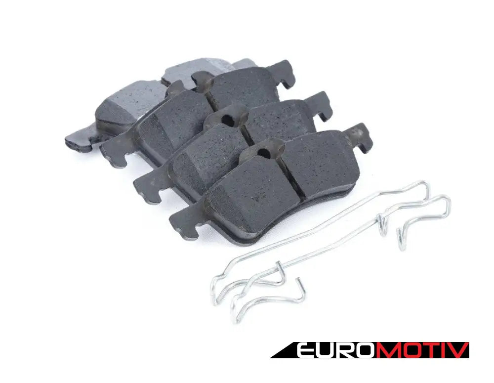 Trw Ultra Semi-Metallic Rear Brake Pad Set Txm1060