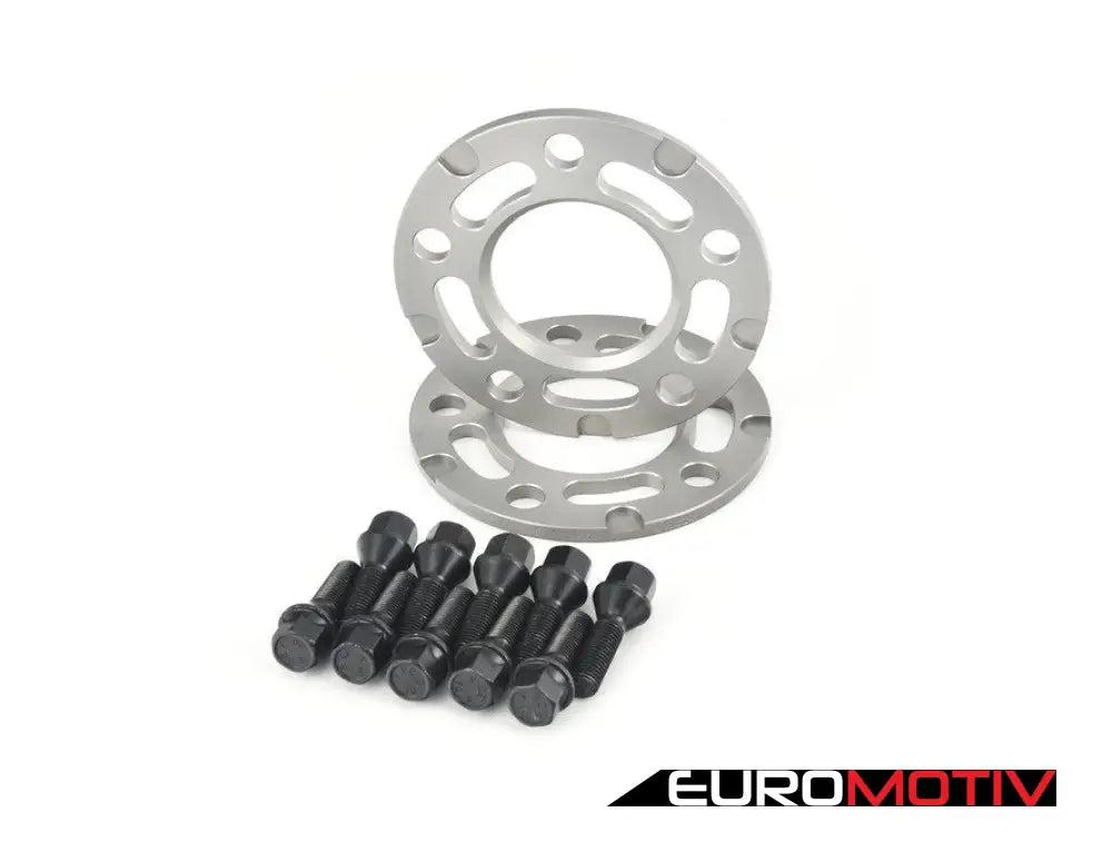 Turner Motorsport Silver Wheel Spacer & Bolt Kit - 7.5Mm