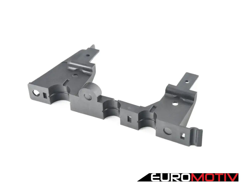 Upper Coolant Pipe Fastening Bracket