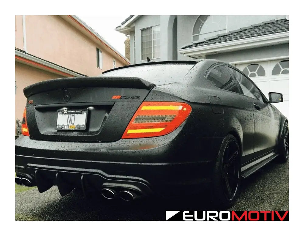 W204 C63 Amg Carbon Fiber Side Skirt Extension Splitters