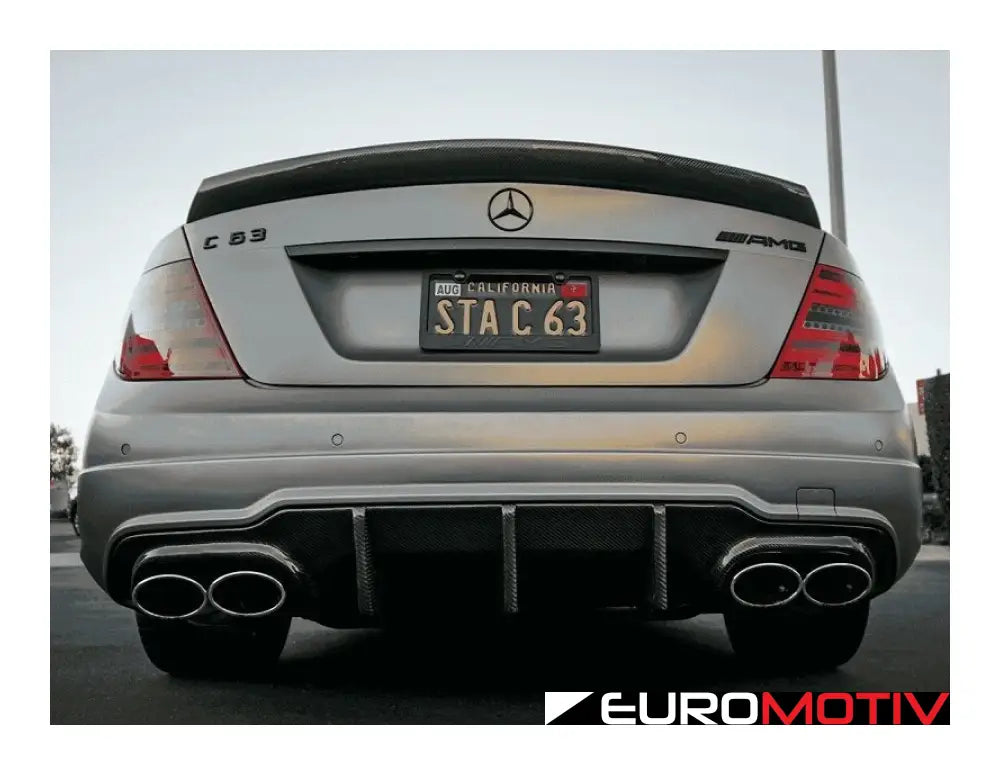 W204 Facelift Carbon Fiber Diffuser