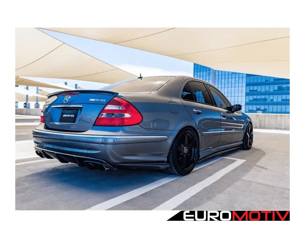 W211 Carbon Fiber Side Skirts Extension Splitters