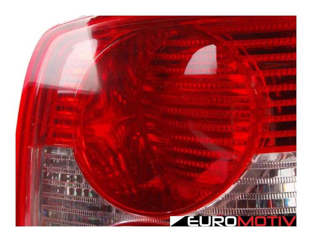 Wagon Tail Light - Pair